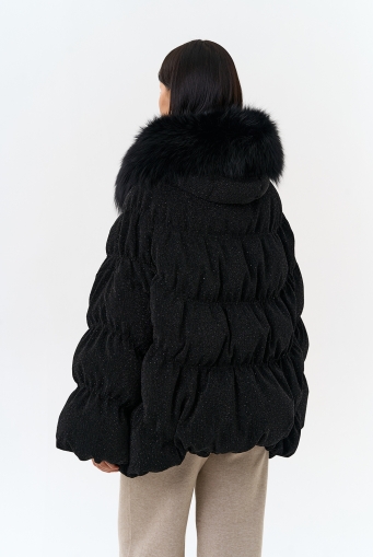 Миниатюра фотографии Женский блестящий пуховик с отделкой из меха чернобурки