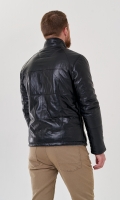 Миниатюра фотографии Кожаная мужская куртка на утеплителе