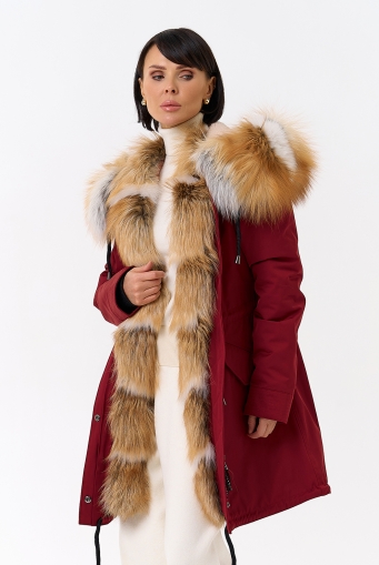 Миниатюра фотографии Женская парка с капюшоном из меха рыжей лисы