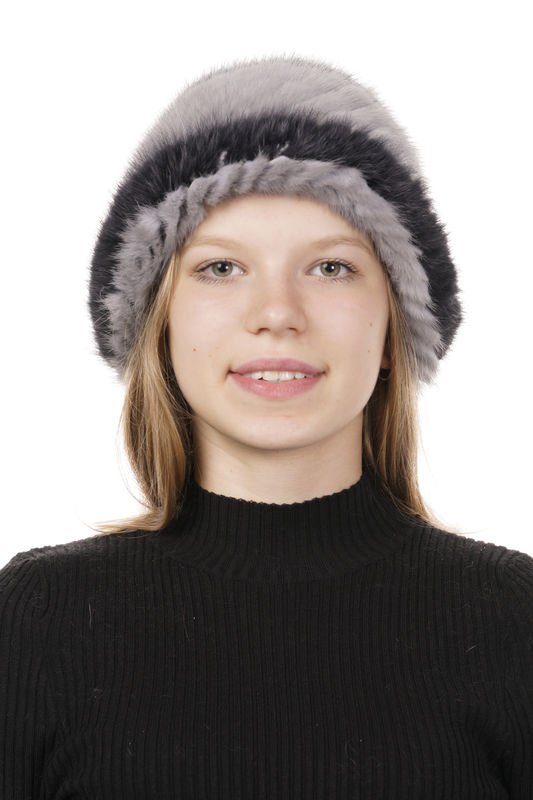 Миниатюра фотографии Шапка женская из норки