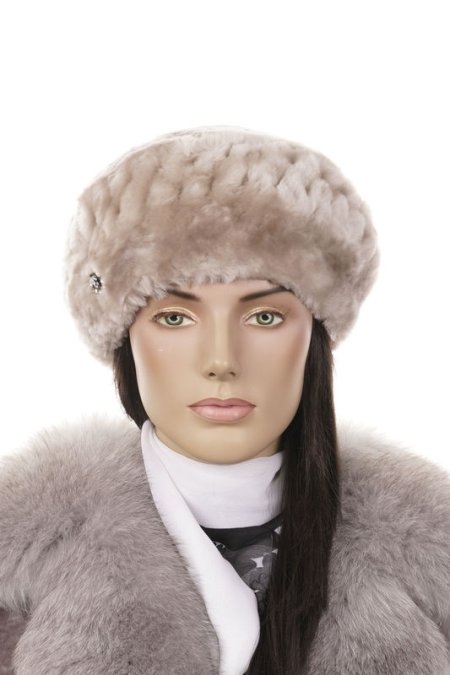 Купить Шапка женская из мутона в каталоге