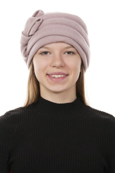 Купить Шапка женская из трикотажа в каталоге