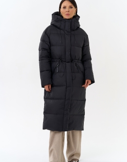 Купить Женский пуховик черного цвета с капюшоном в каталоге