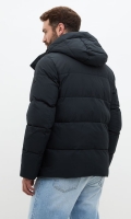 Миниатюра фотографии Мужской пуховик с капюшоном 