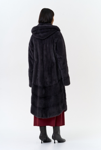 Миниатюра фотографии Шуба из меха норки с капюшоном