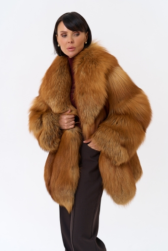 Миниатюра фотографии Шуба из рыжей лисы