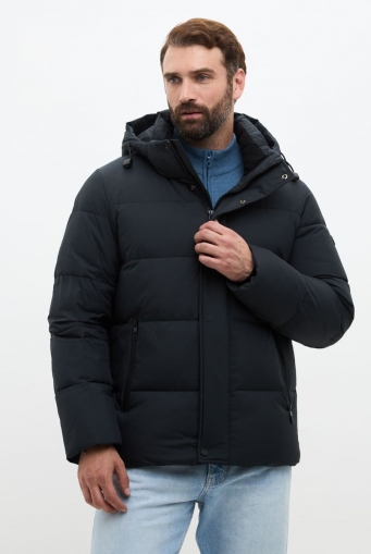 Миниатюра фотографии Мужской пуховик с капюшоном больших размеров