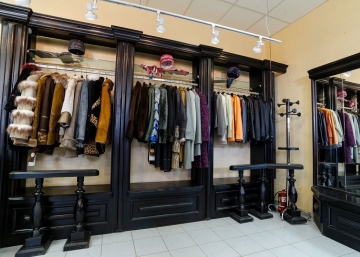 Магазин ТЦ Метелица, где можно купить верхнюю одежду в России