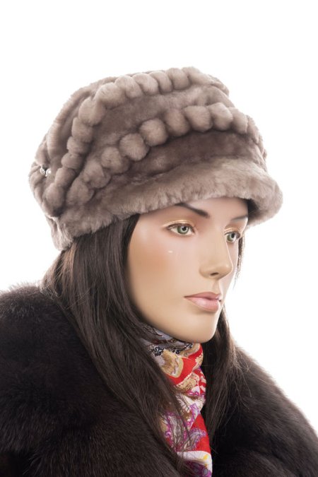 Купить Шапка женская из мутона в каталоге