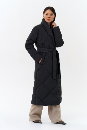 Миниатюра фотографии Женский пуховик с воротником шаль