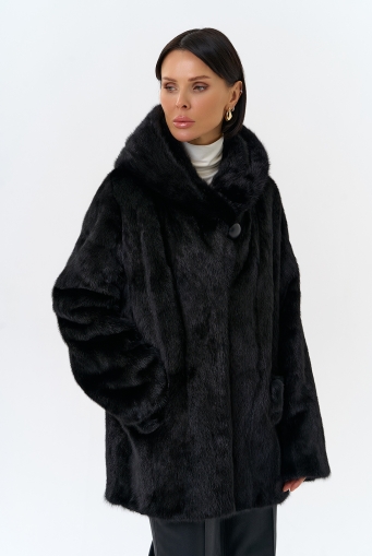 Миниатюра фотографии Шуба из меха норки с капюшоном