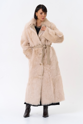 Миниатюра фотографии Женская двухсторонняя дубленка с поясом