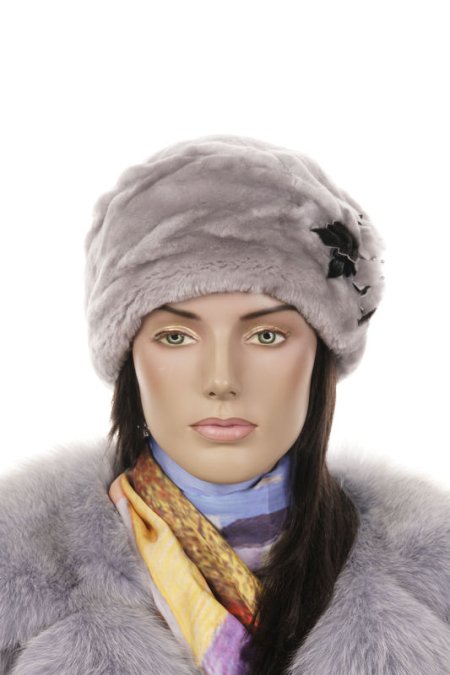 Купить Шапка женская из мутона в каталоге