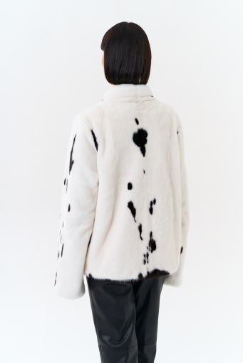 Миниатюра фотографии Жакет из меха норки в расцветке "ягуар"