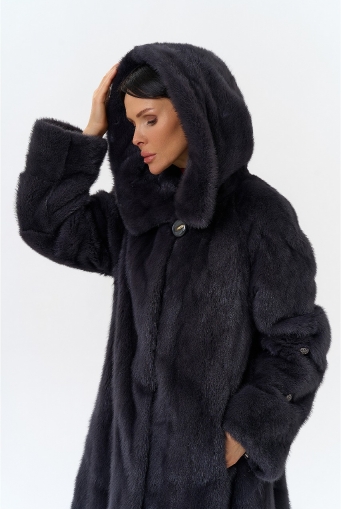 Миниатюра фотографии Шуба из меха норки с капюшоном