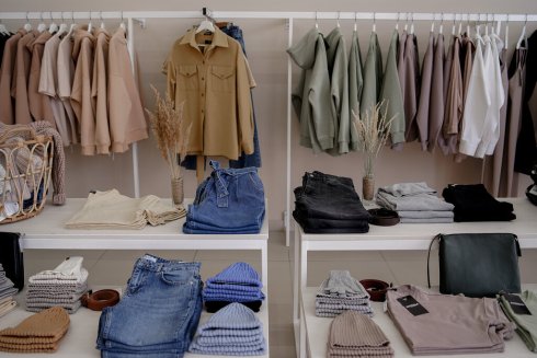 ANIGMA women store