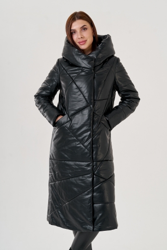 Миниатюра фотографии Черный длинный пуховик из эко кожи