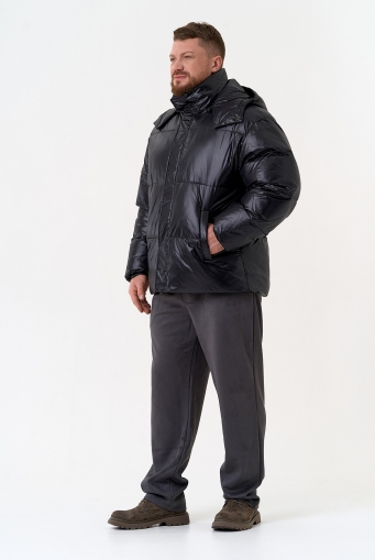 Миниатюра фотографии Мужской пуховик черного цвета с капюшоном