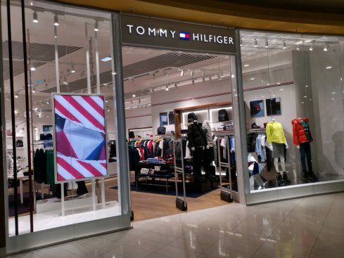 Tommy Hilfiger