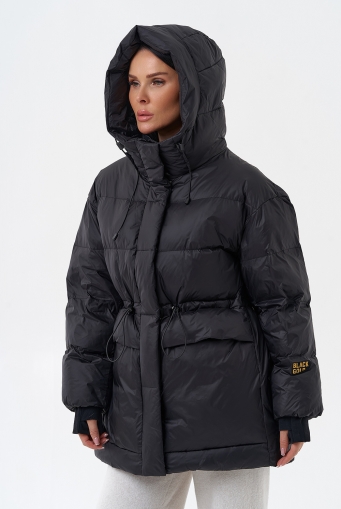 Миниатюра фотографии Женский пуховик черного цвета