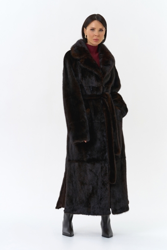 Миниатюра фотографии Длинная шуба из меха норки с английским воротником