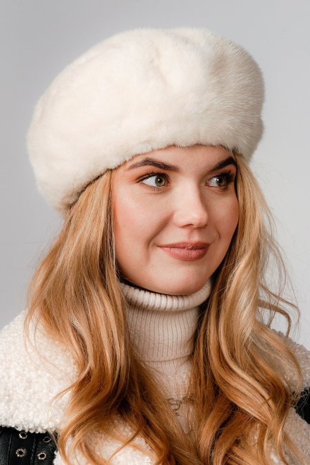 Купить Шапка женская из норки в каталоге