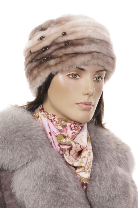Купить Шапка женская из мутона в каталоге