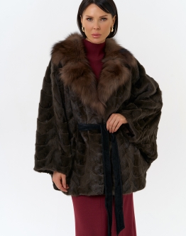 Купить Шуба из меха норки с воротником из меха лисы в каталоге