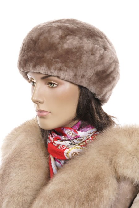 Купить Шапка женская из овчины в каталоге