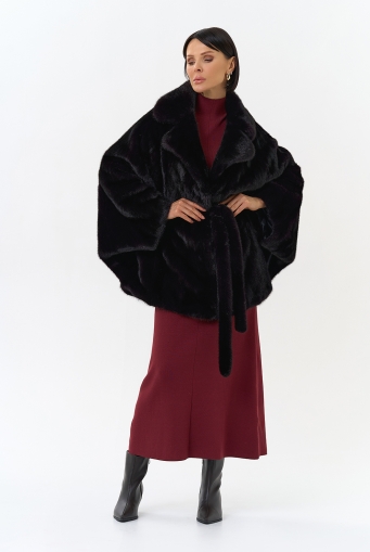 Миниатюра фотографии Шуба из меха норки с английским воротником в цвете баклажан