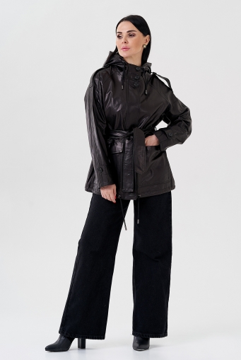 Миниатюра фотографии Женская куртка из натуральной кожи с капюшоном 
