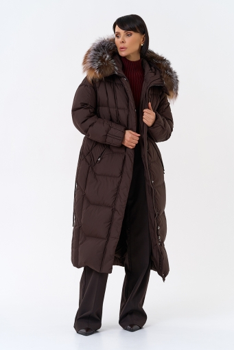 Миниатюра фотографии Женский пуховик с отделкой из меха блюфрост