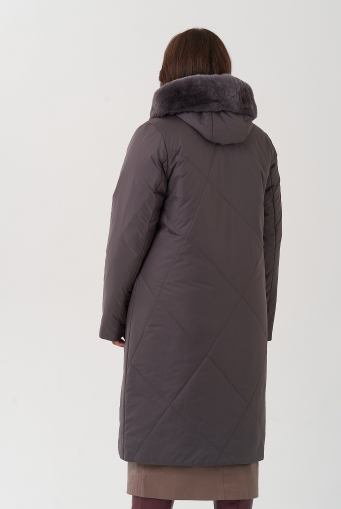 Миниатюра фотографии Женское пальто с капюшоном 