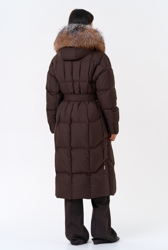 Миниатюра фотографии Женский пуховик с отделкой из меха блюфрост