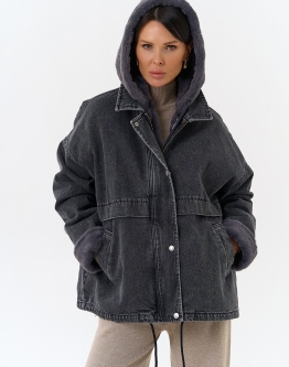 Купить Женская утепленная джинсовая куртка с отделкой из эко меха в каталоге Куртки