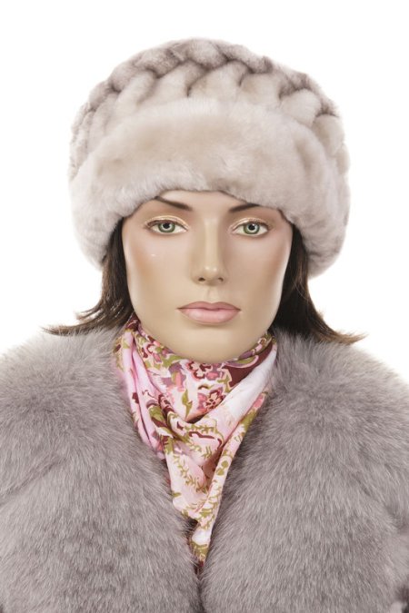 Купить Шапка женская из мутона в каталоге