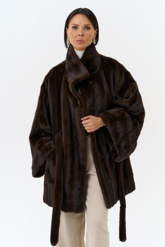 Миниатюра фотографии Женская шуба из эко меха с воротником стойкой