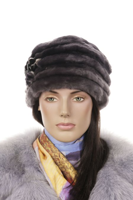 Купить Шапка женская из мутона в каталоге