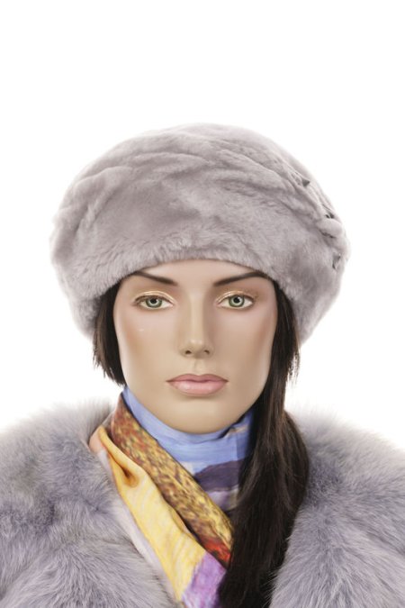 Купить Шапка женская из мутона в каталоге
