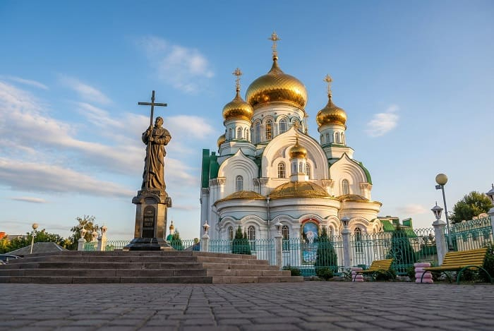 Батайска